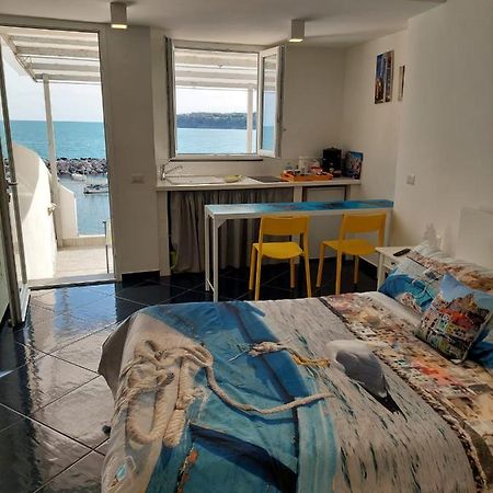 La Terrazza Di Maria Apartment โปรชิดา ภายนอก รูปภาพ