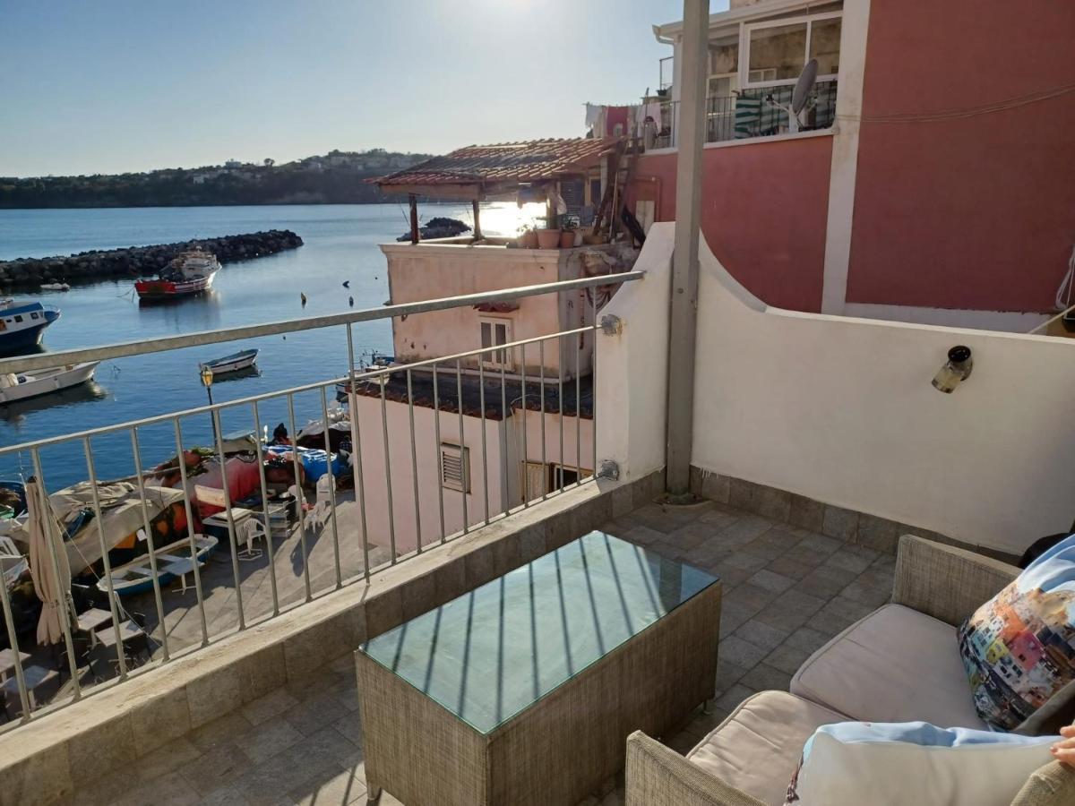 La Terrazza Di Maria Apartment โปรชิดา ภายนอก รูปภาพ