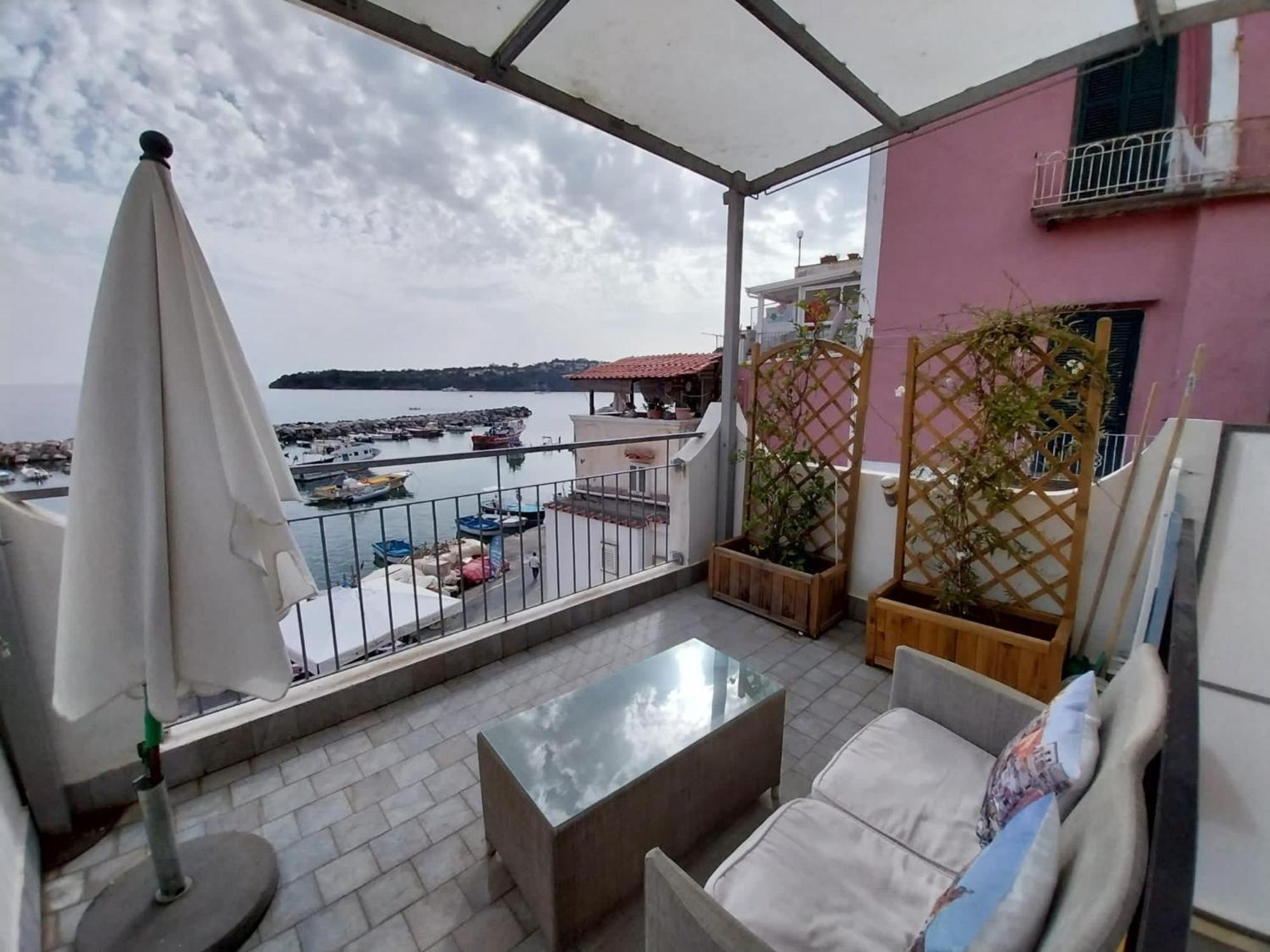 La Terrazza Di Maria Apartment โปรชิดา ภายนอก รูปภาพ
