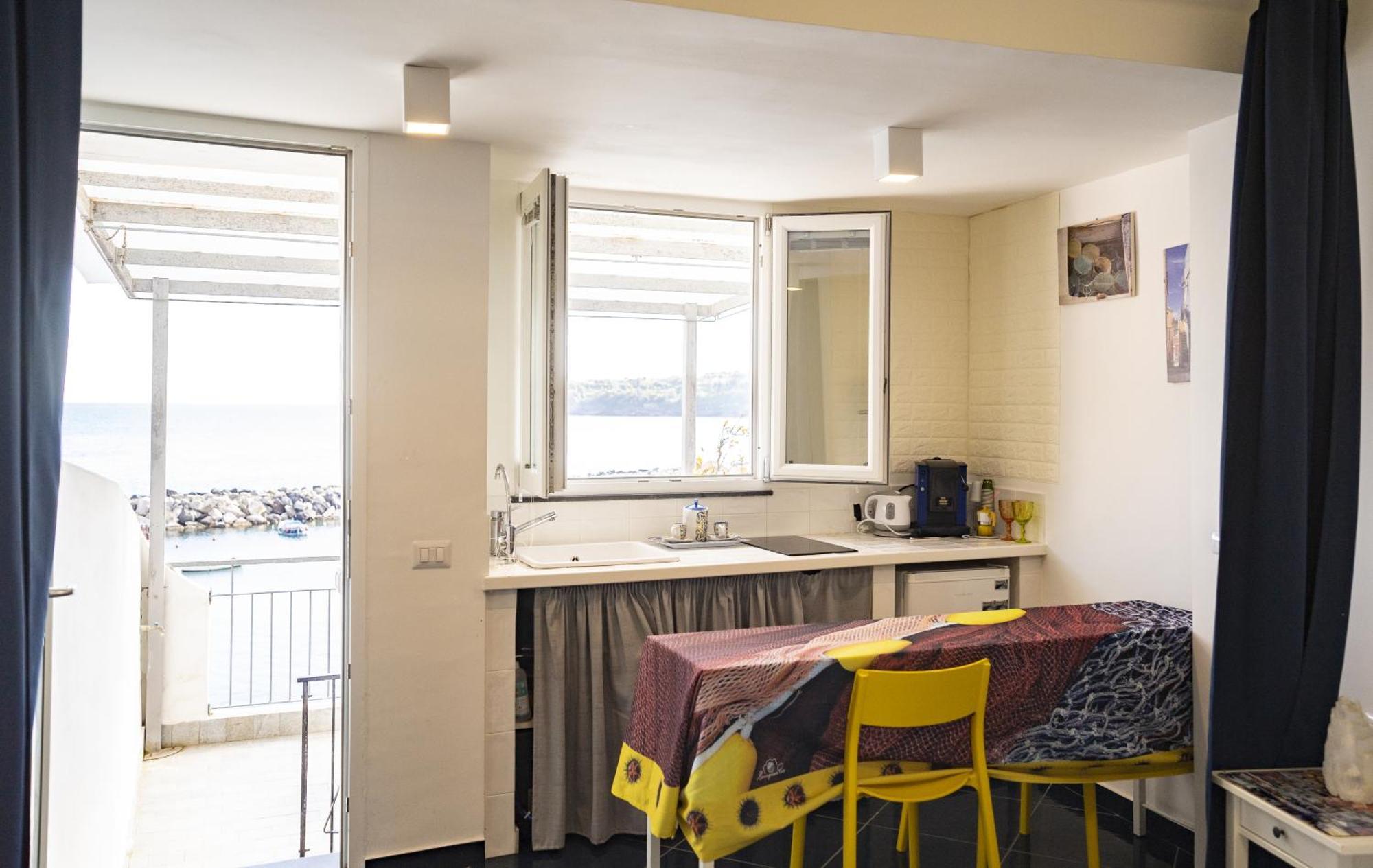 La Terrazza Di Maria Apartment โปรชิดา ภายนอก รูปภาพ